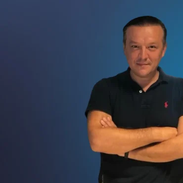 Podcast bölümü: Geleceğin Bankacılık Deneyimi “Diyalog Bankacılığı” Nedir? - Konuk: İş Bankası Dijital Bankacılık Müdürü Halim Memiş | Dünya Trendleri by Aykut Balcı